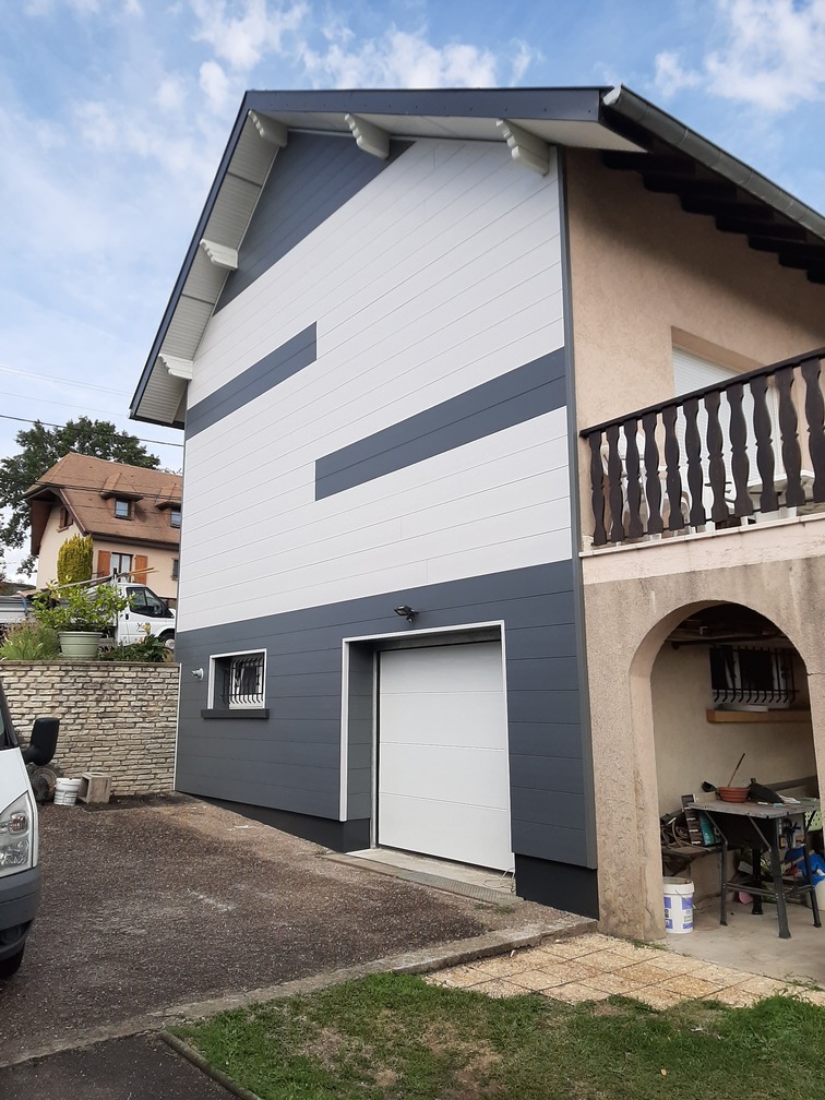 Le bardage en PVC, idéal pour protéger la façade de votre habitation