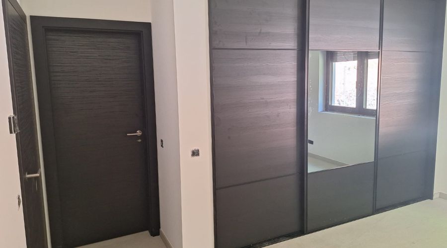 Placards et portes sur mesure